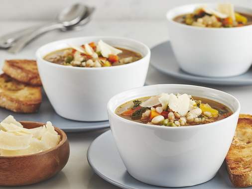 Soupe réconfortante orge et légumes